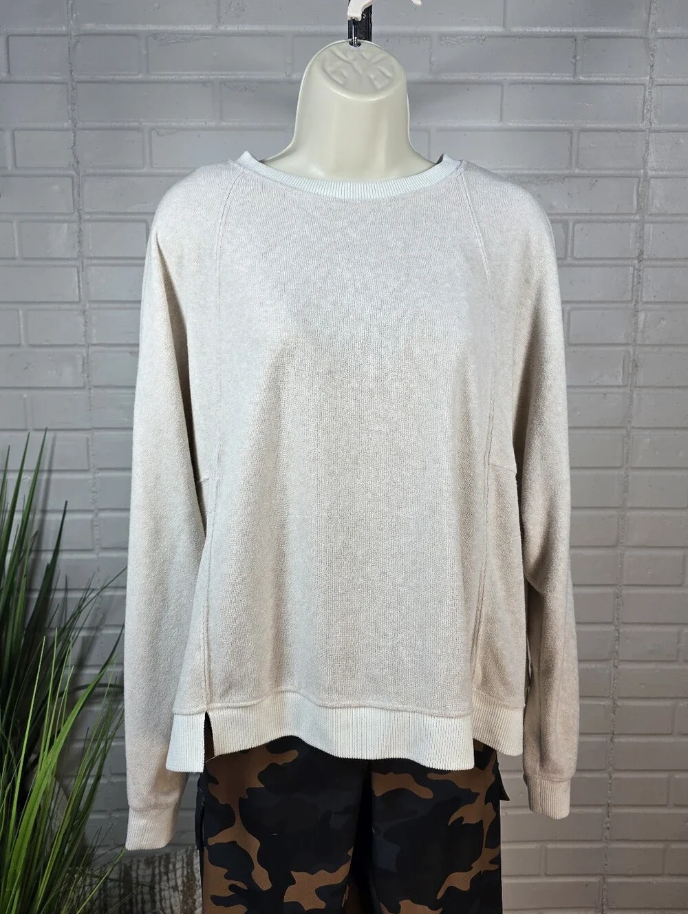 New In Cream Textures Oversized Sweater Medium